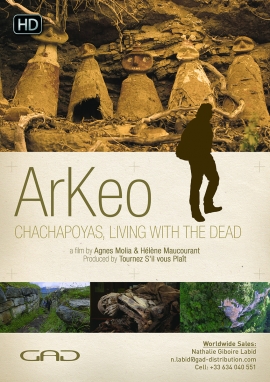 Poster of Chachapoyas, living with the dead (Peru)